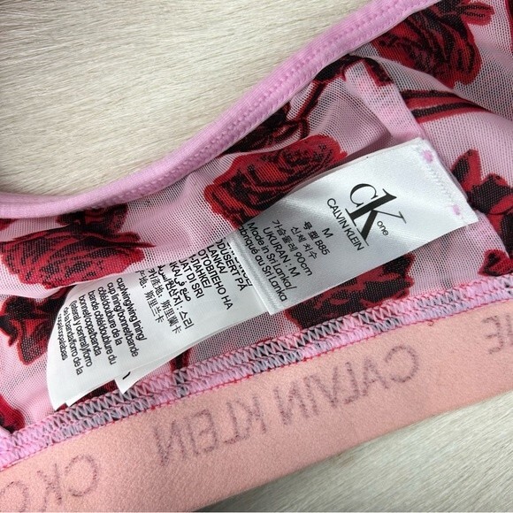NEW Calvin Klein sheer rose floral print pink & red bralette size medium - Picture 6 of 7